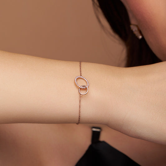 Interlocking Circle Bracelet - KYMEE