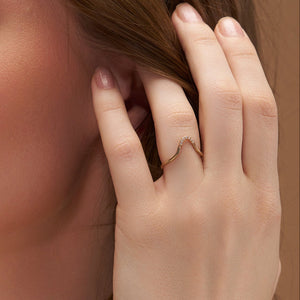 Round Diamond Contour Band - KYMEE