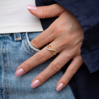 Entwined Double Infinity Ring