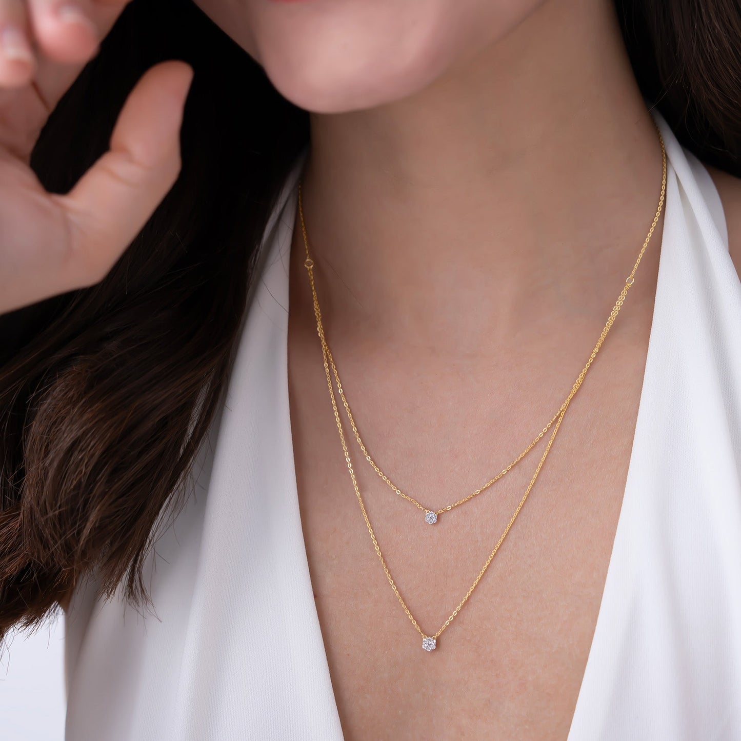 Sparkling Round Cluster Layered Necklace