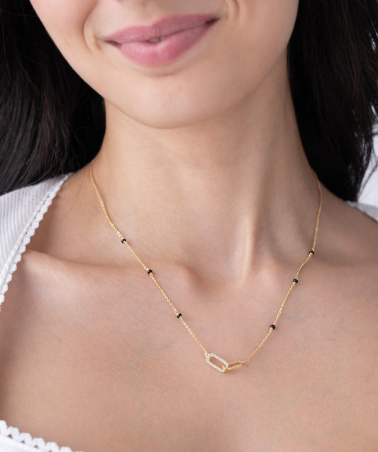 Interlocking Pave Link Mangalsutra