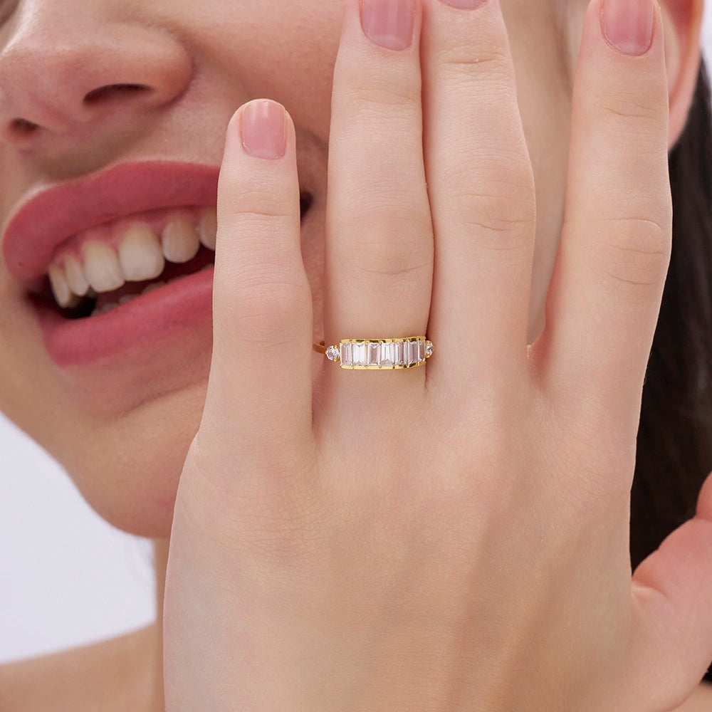 Modern Baguette Bar Ring