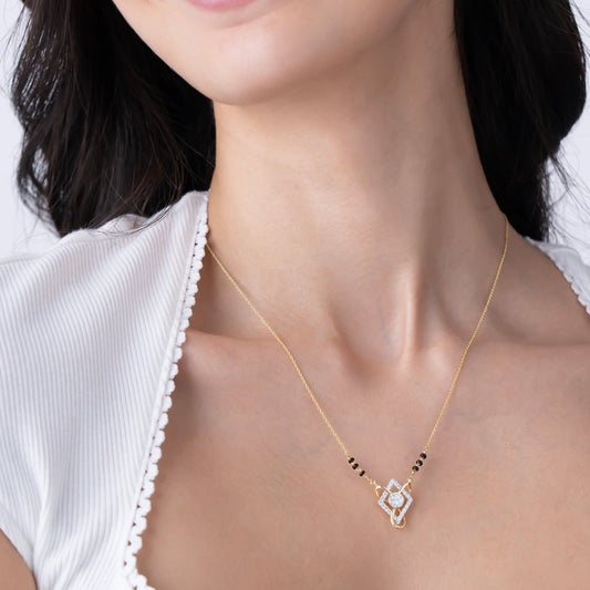 Geometric Diamond Cluster Mangalsutra