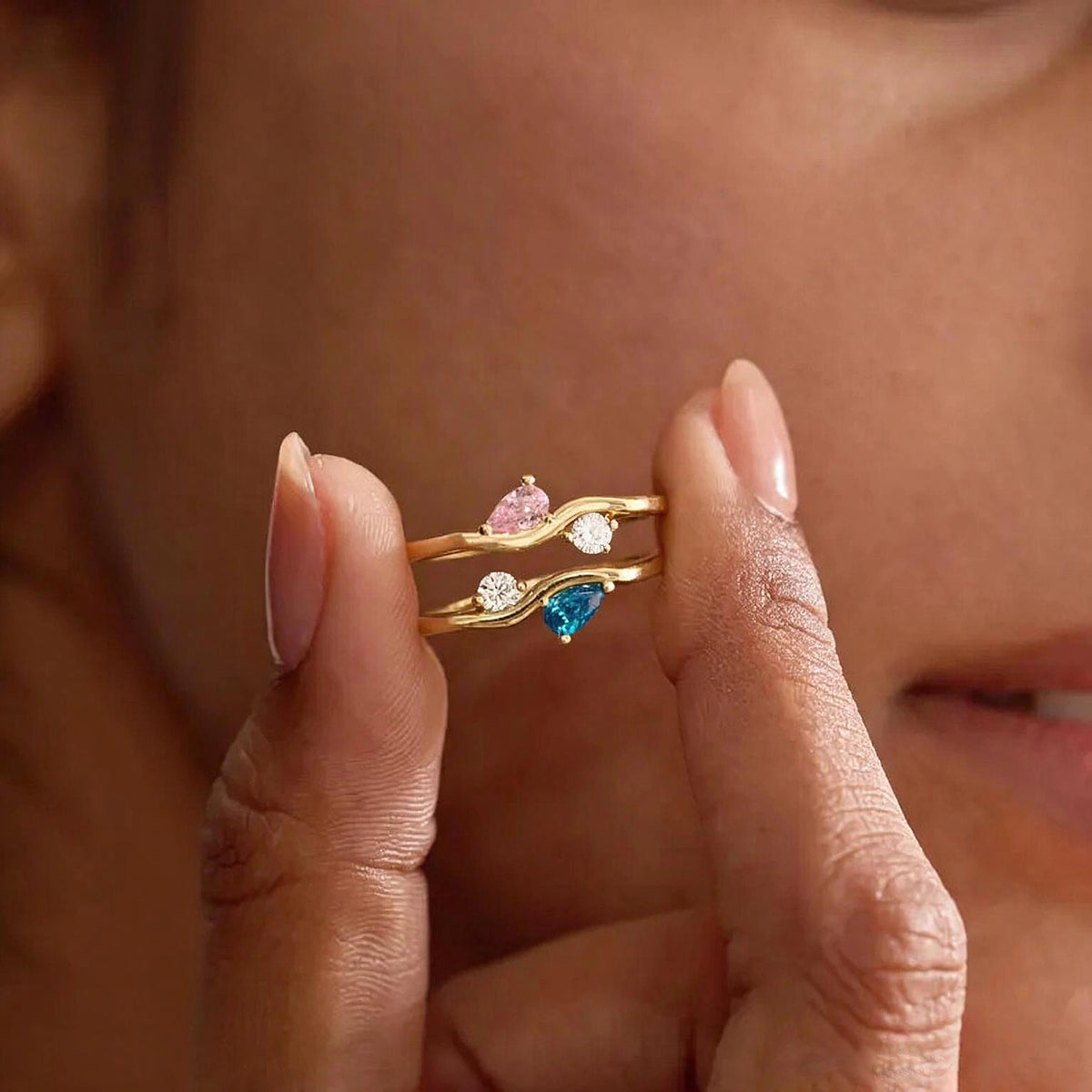 Toi et Moi Pear Round Wave Band Ring