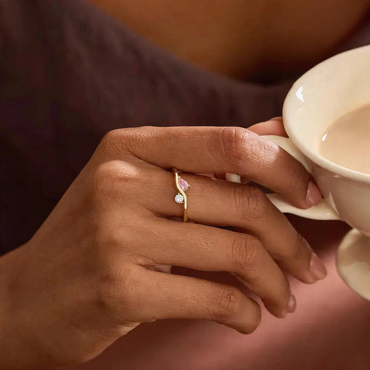 Toi et Moi Pear Round Wave Band Ring