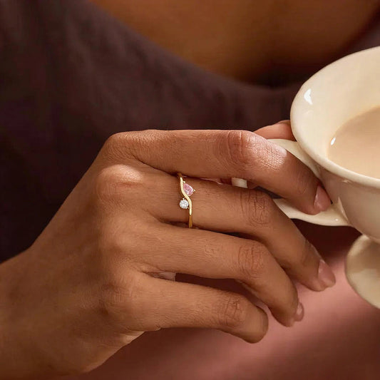Toi et Moi Pear Round Wave Band Ring