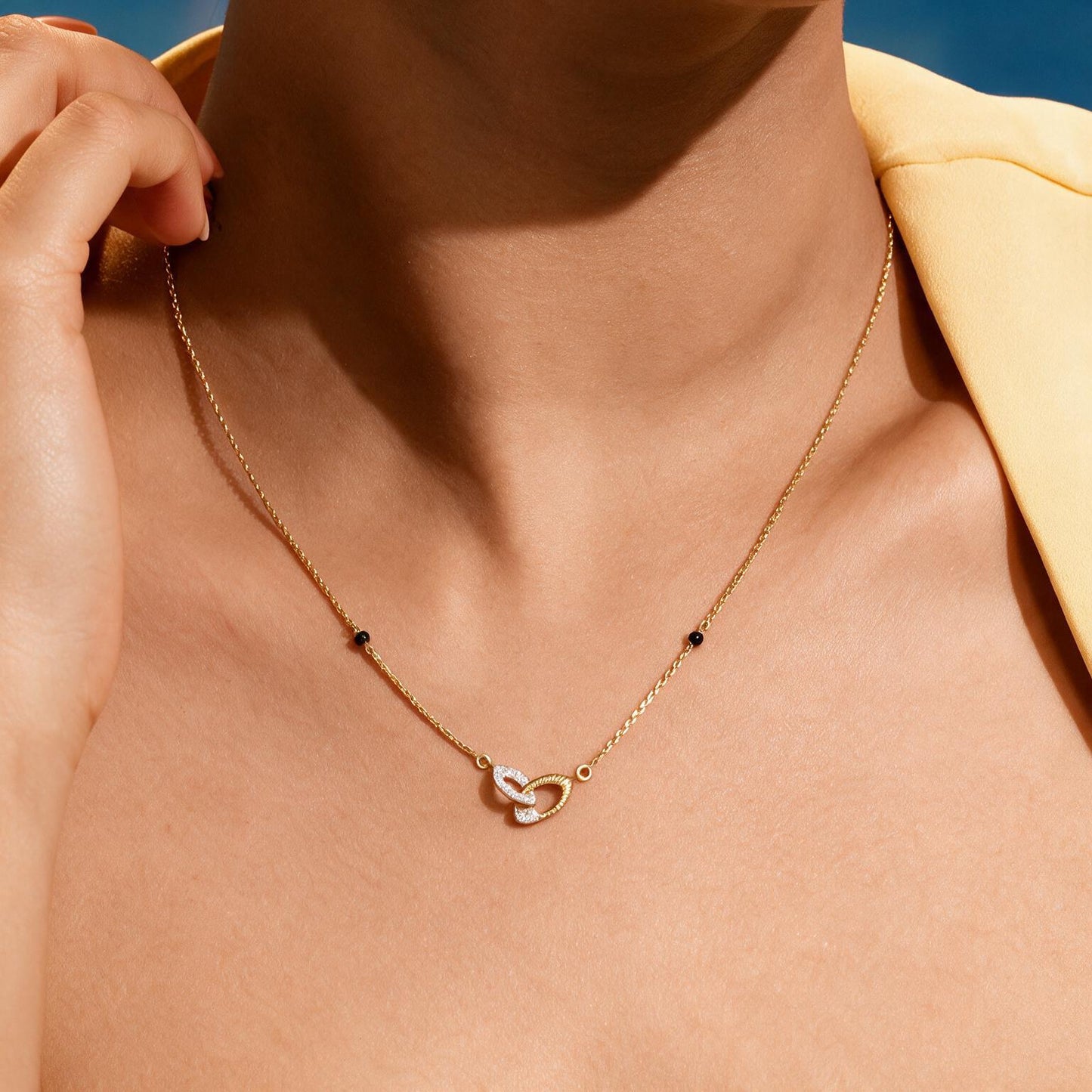 Interlinked Marquise Petal Duo Mangalsutra