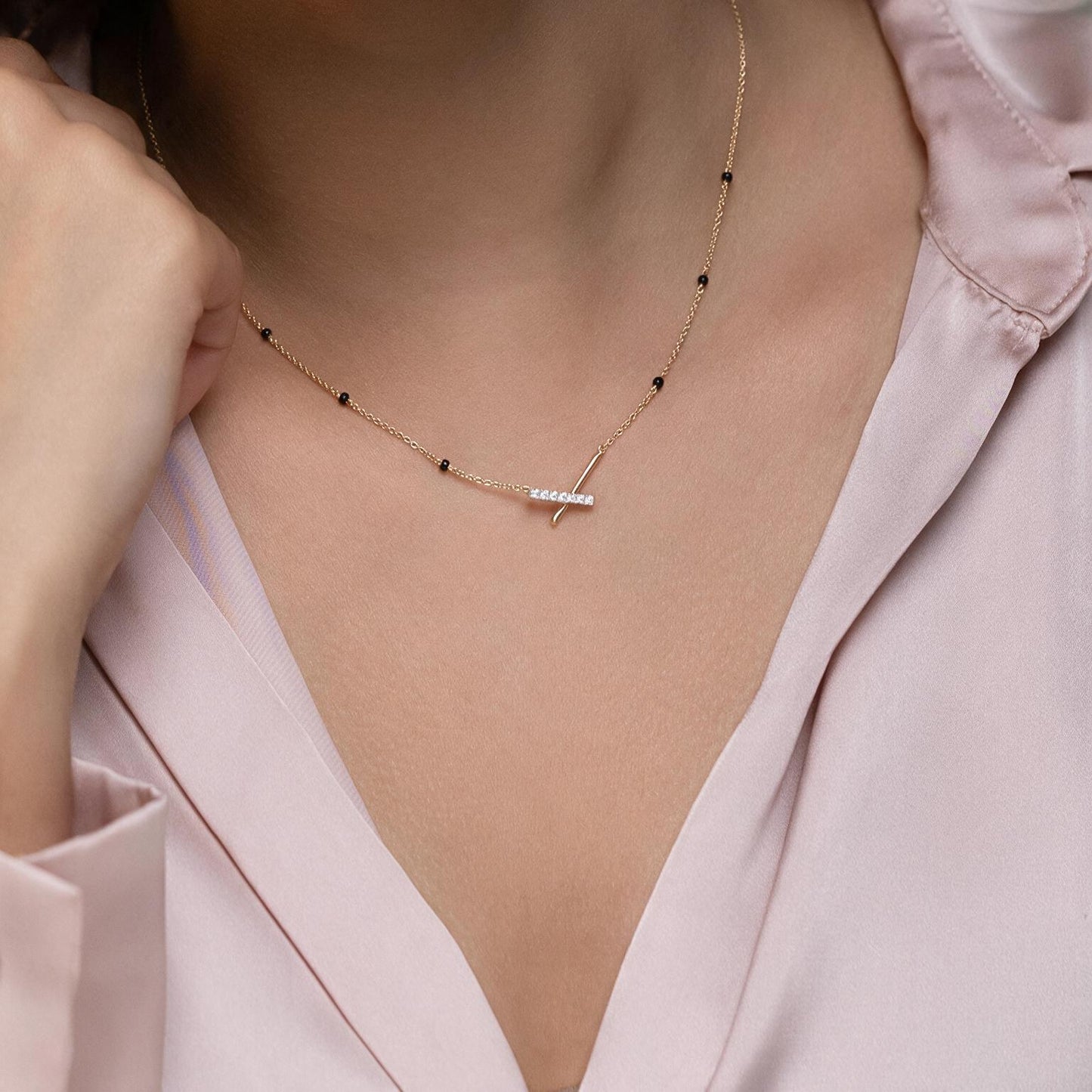 Crossed Bar Criss Cross Mangalsutra