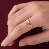 Whispering Vine Ring