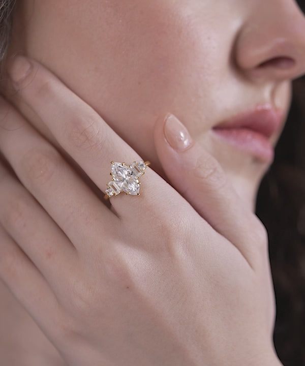Marquise Elegance Diamond Ring