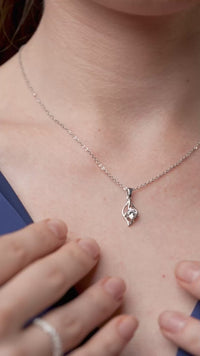 Tulip Glow Solitaire Pendant Necklace