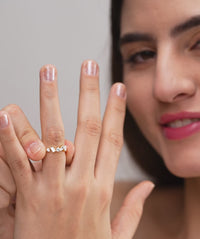 Scattered Mixed Cut Cluster Ring